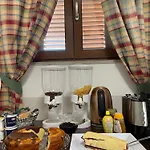 Del Colle بيفانيا