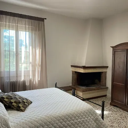 Guest house Del Colle 3*